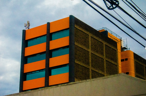 How to Maximize Space in a Small Apartment